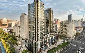 Novotel Jingan Hotel 4*